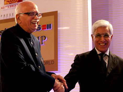 Karan Thapar Shaking Hand With Lal Krishna Advani