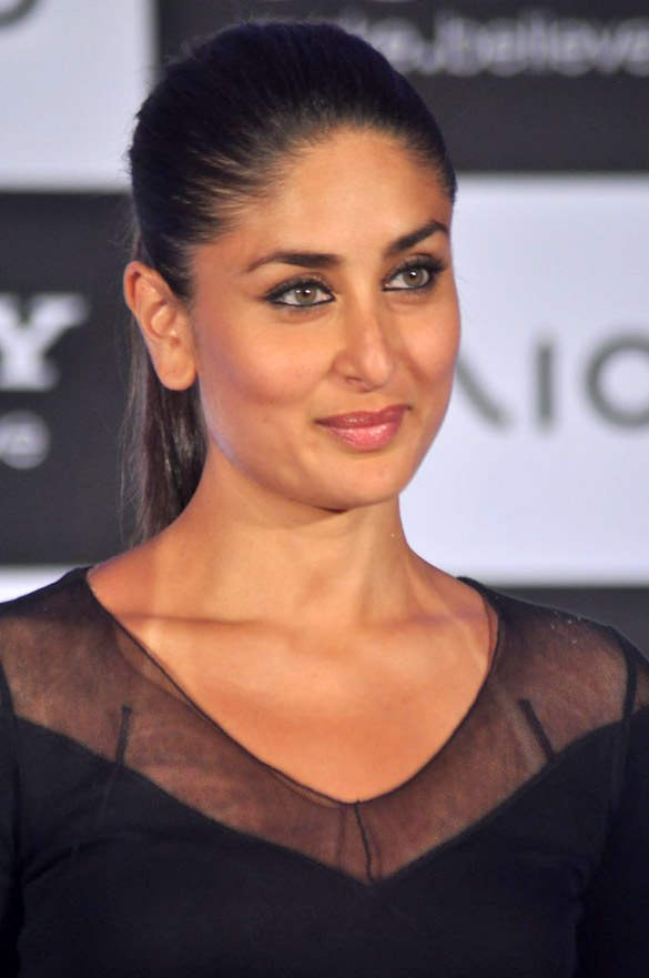 Kareena Kapoor In Black Dress