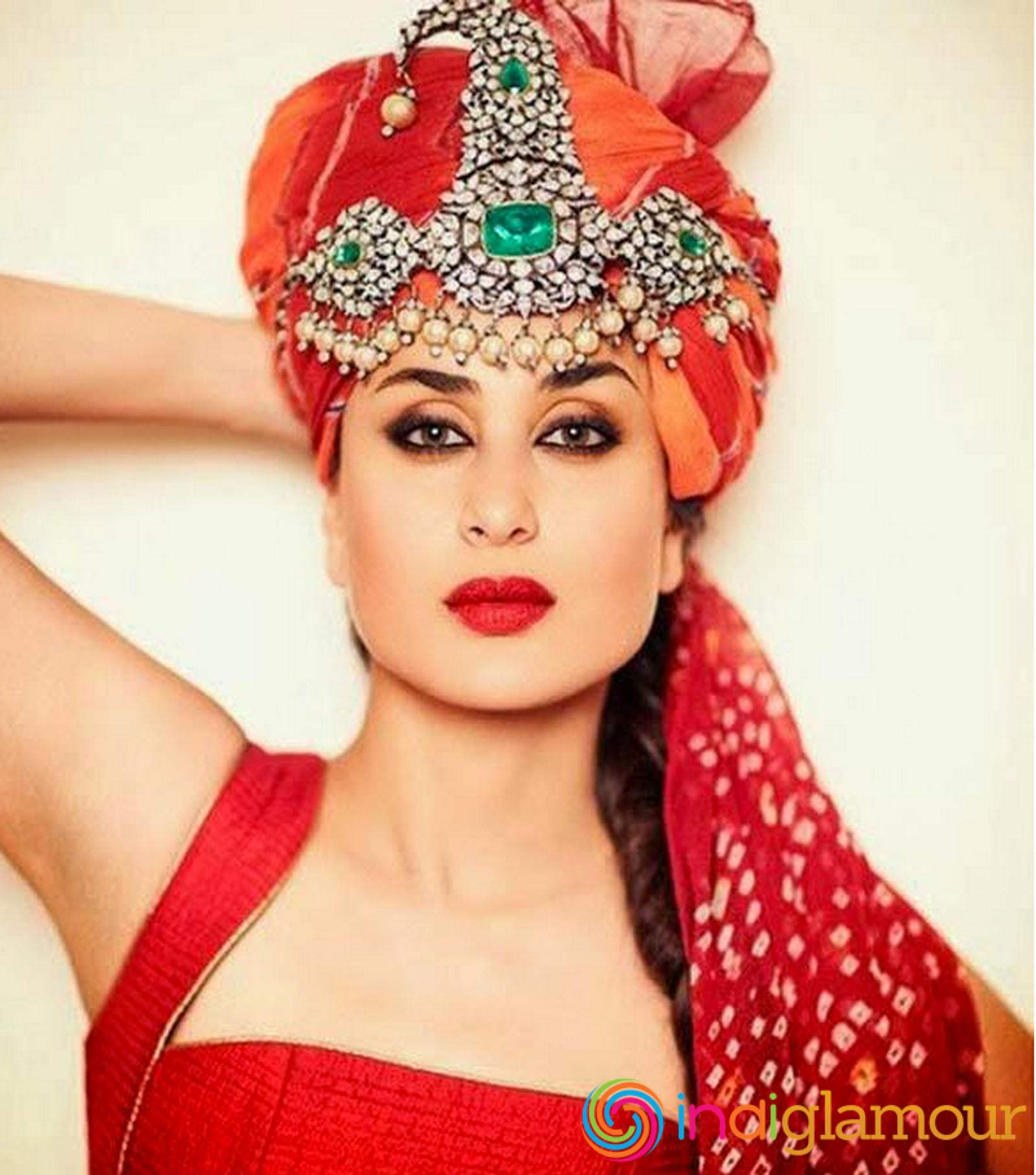 Kareena Kapoor Wearing Turban