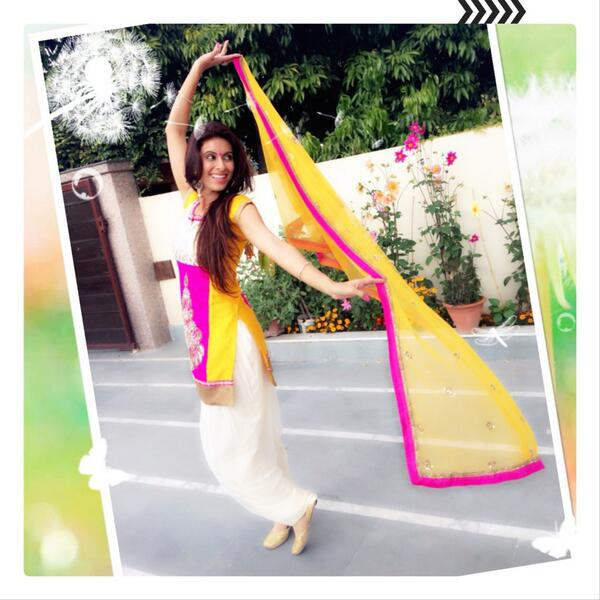 Khushboo Grewal Wearing Yellow Suit