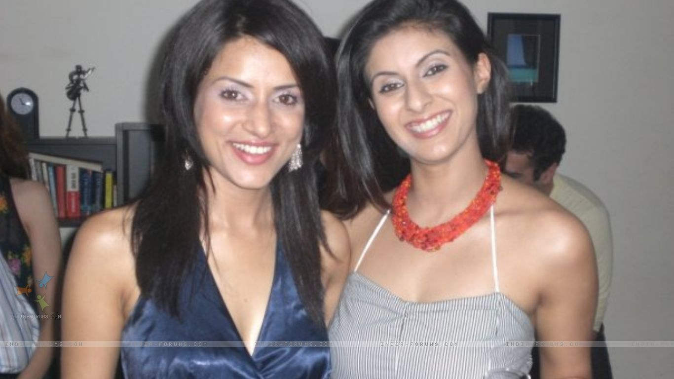 Khushboo Grewal With His Friend