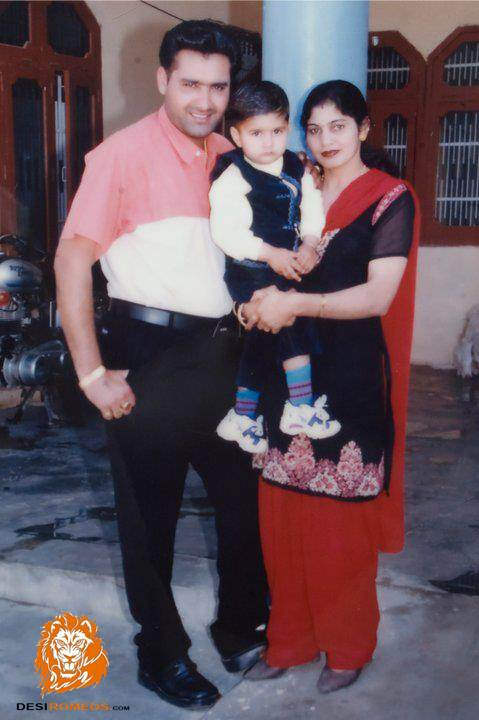Kulwinder Dhillon With Family