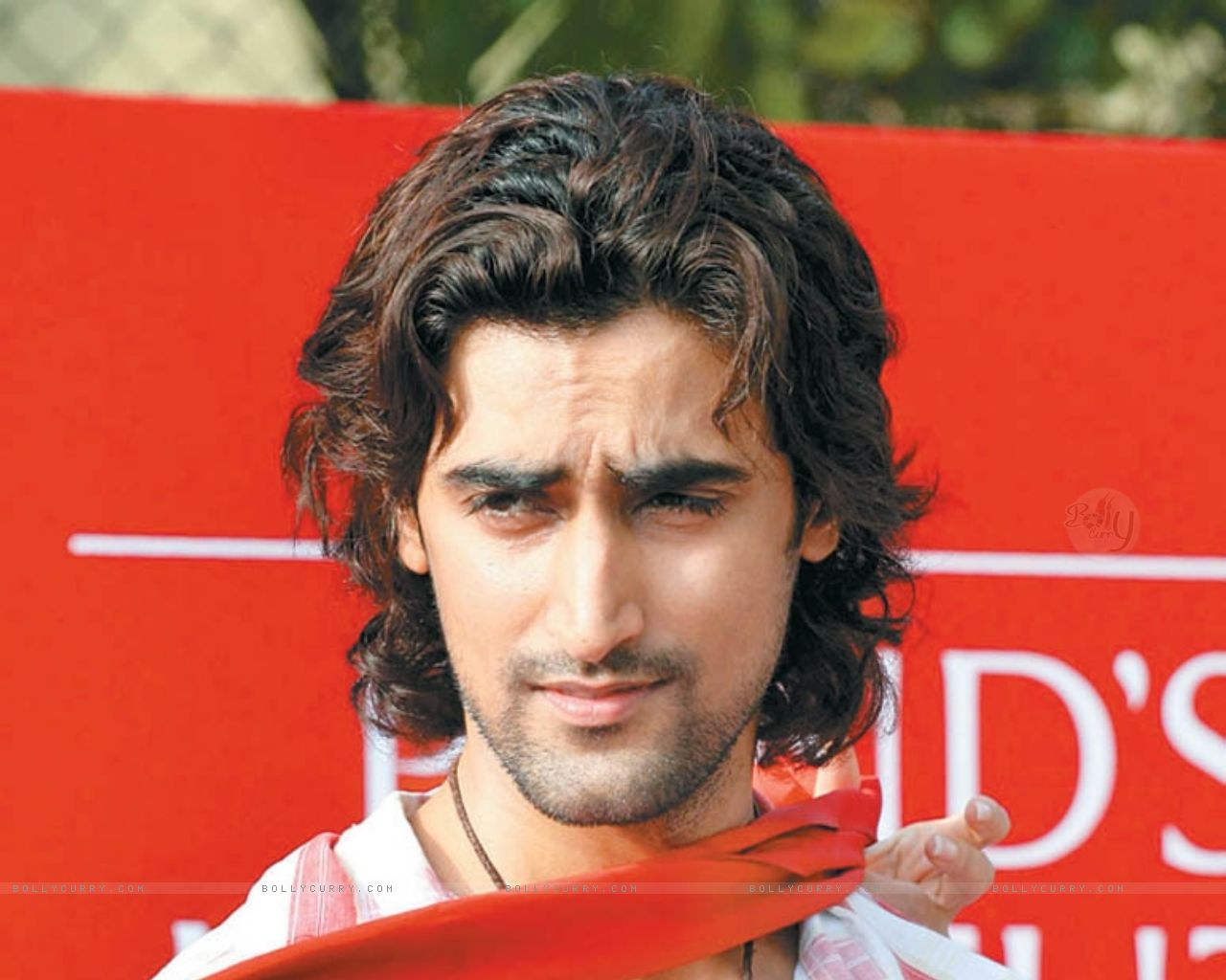 Close Up Face Pic Of Kunal Kapoor