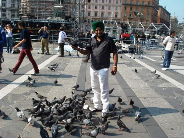 Lehmber Hussainpuri With Pigeons