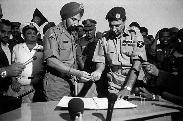 Lieutenant Jagjit Singh Aurora And A K Niazi