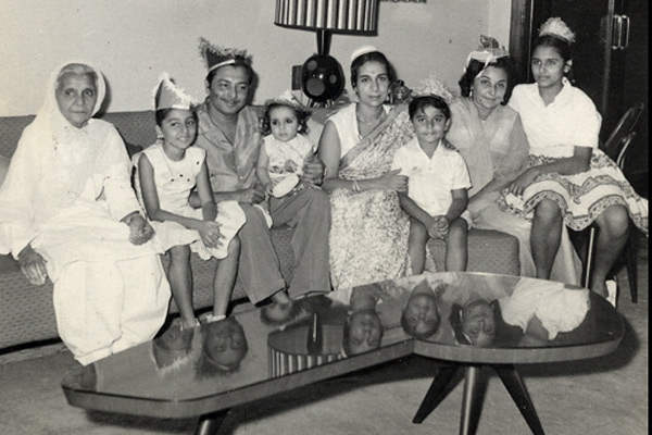 Madan Mohan With Family