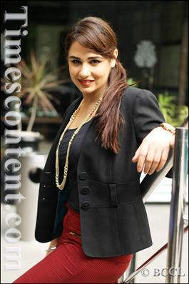 Actress Mandy Takhar Pic