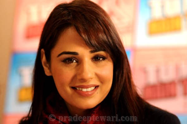 Mandy Takhar Looking Happy