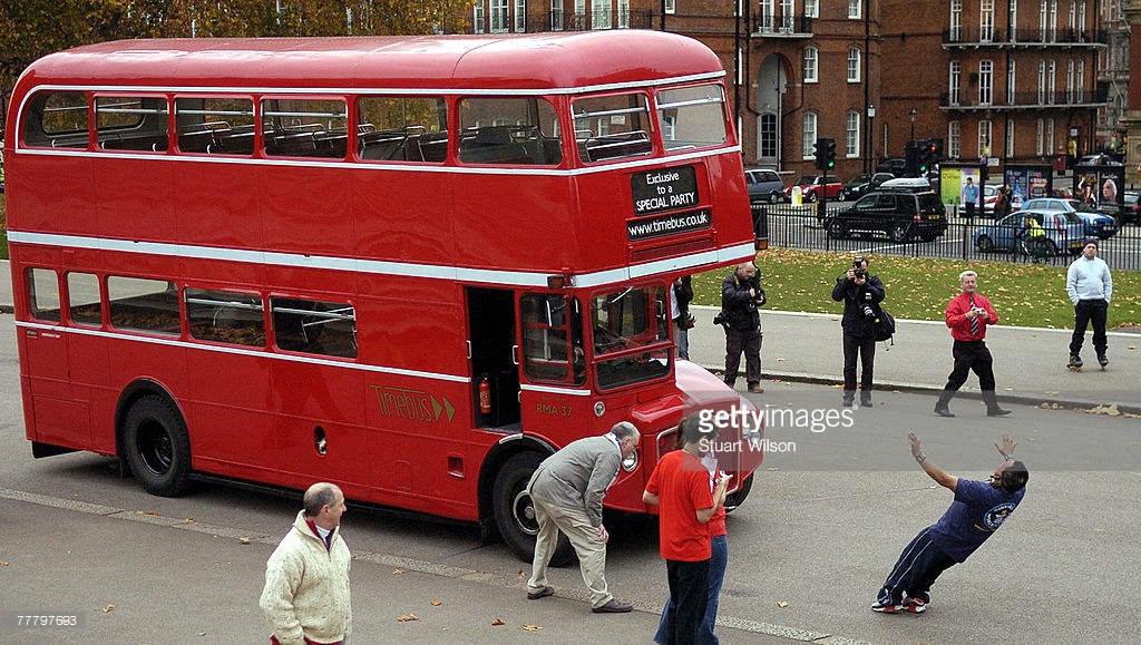 Manjit Singh Pull Double Dacker Bus With Ear