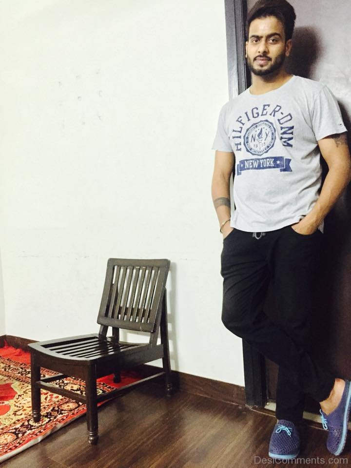 Mankirt Aulakh Looking Handsome