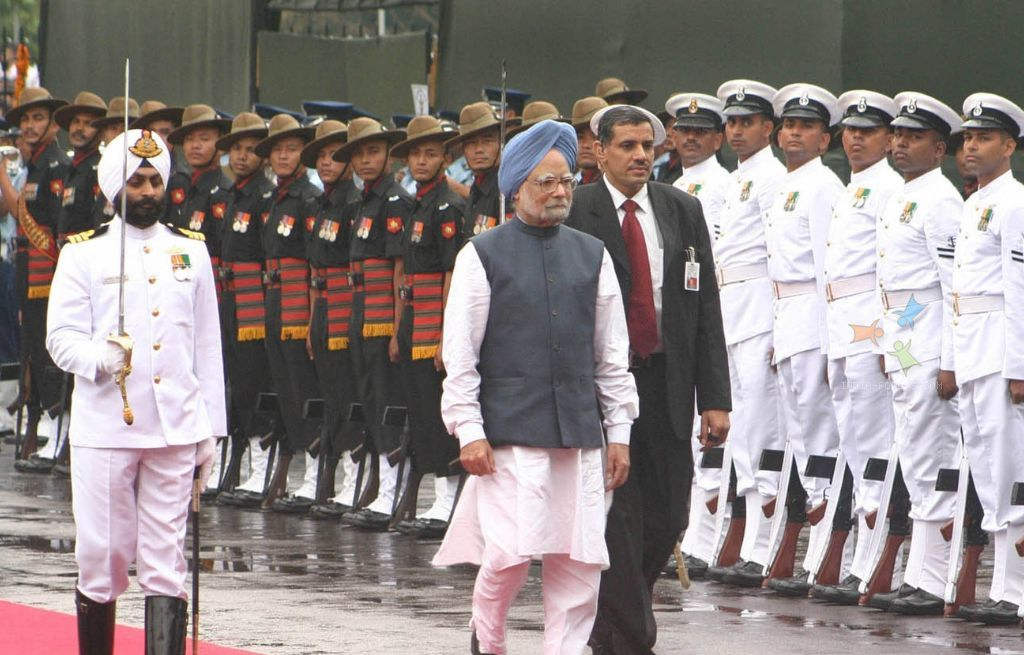 Dr Manmohan Singh On Red Carpet