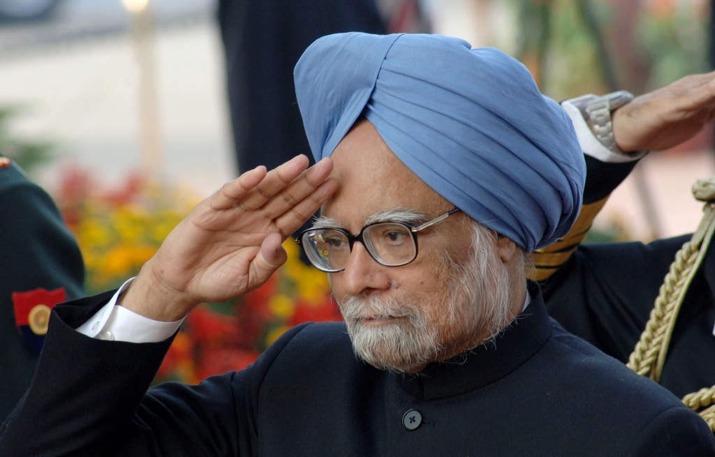 Manmohan Singh Saluting
