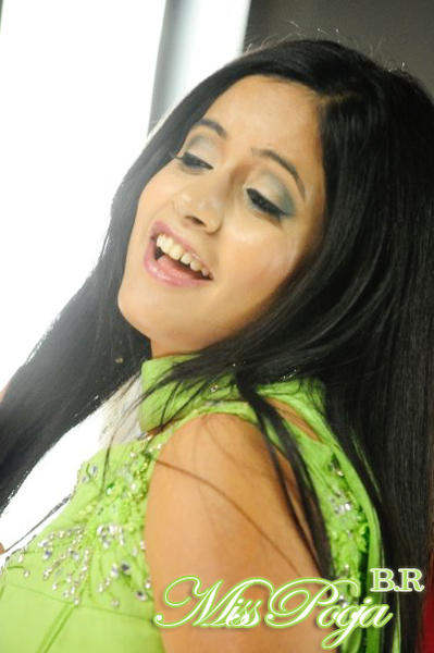 Miss Pooja Singer
