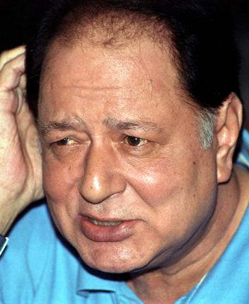 Close Up Face Pic Of Navin Nischol