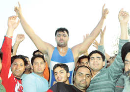 Palwinder Singh Cheema  With Fans