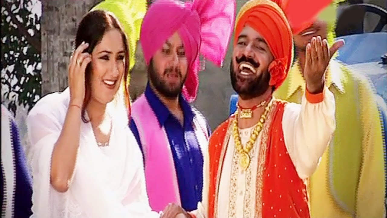 Pammi Bai In Song Video