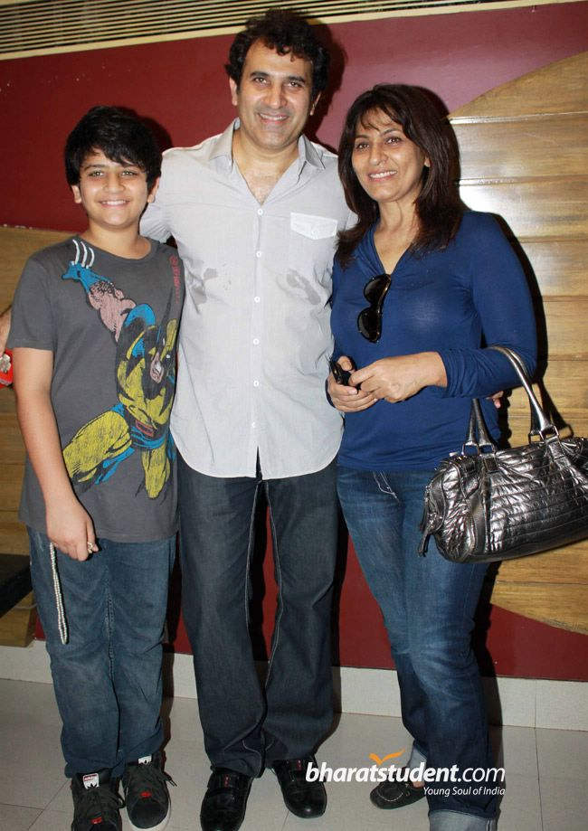 Parmeet Sethi  With  Family