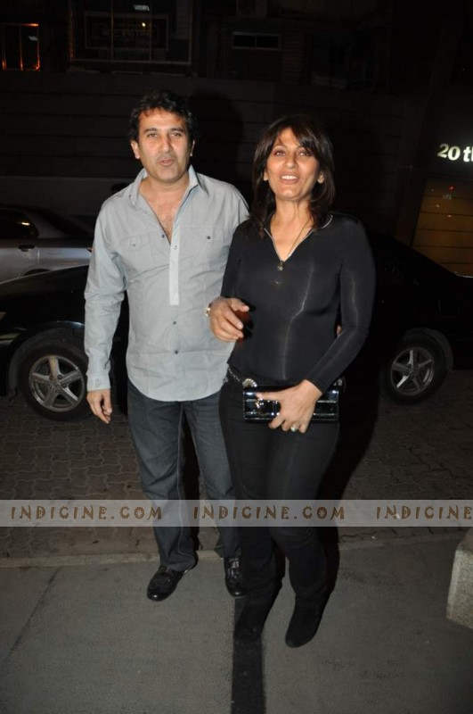 Parmeet Sethi With Wife
