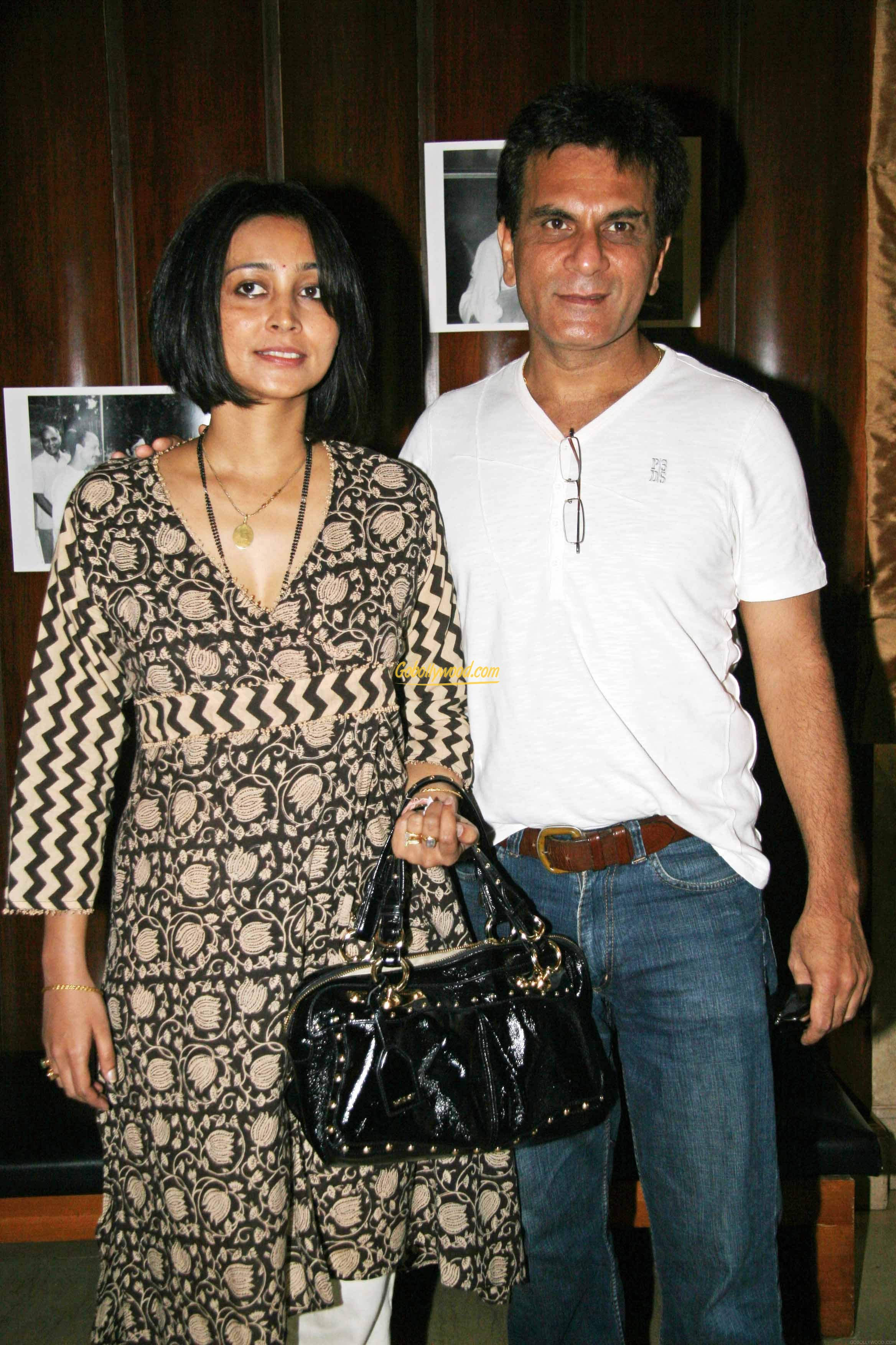 Pavan Malhotra With Wife