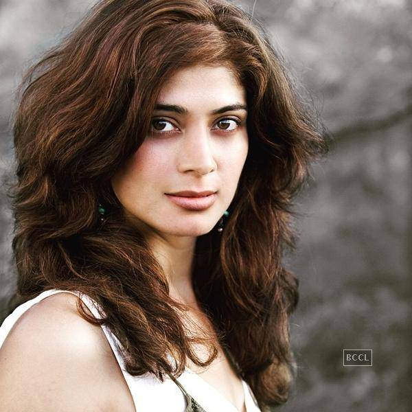 Tv Actress Pooja  Photo