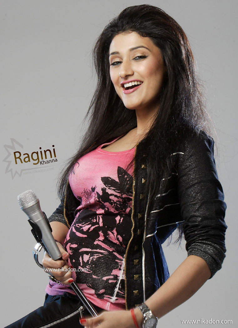 Bollywood Actress Ragini Khanna Holding Mic