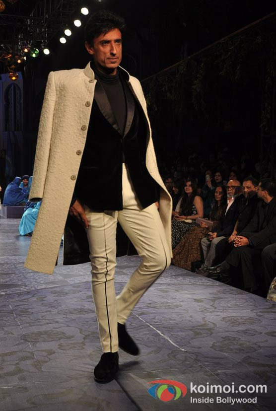 Rahul Dev Walking  In Fashion Show