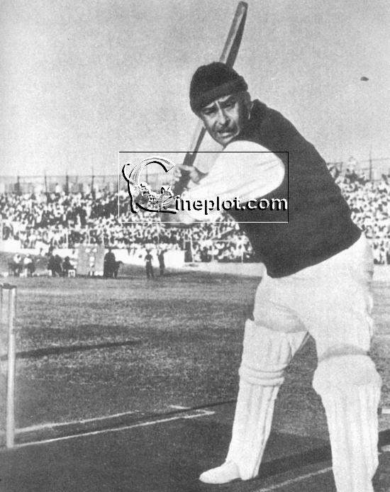 Raj Kapoor Playing Cricket