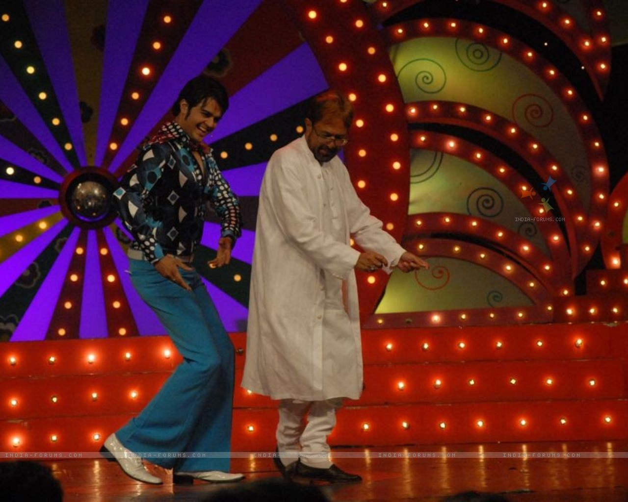 Rajesh Khanna On Stage