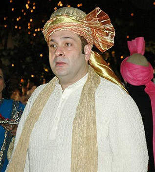 Rajiv Kapoor Wearing Turban