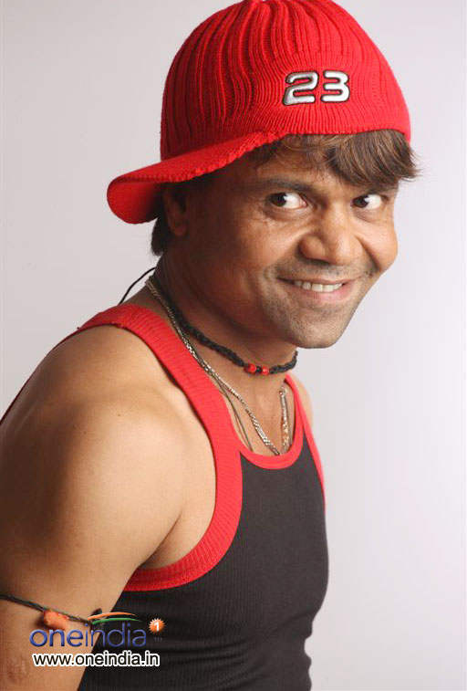 Rajpal Yadav Wearing Red Cap