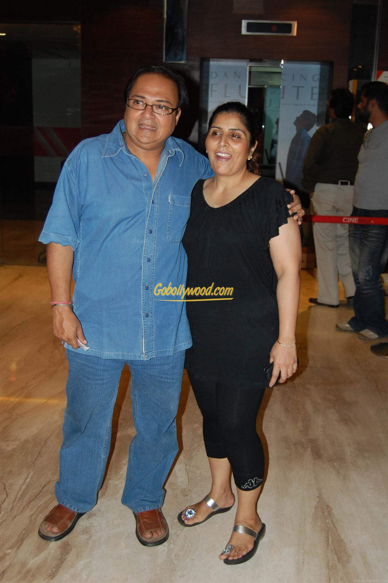 Actor Rakesh Bedi And His Wife