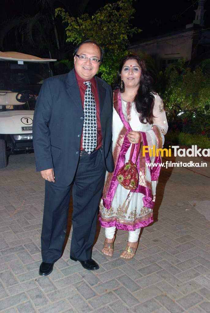 Bollywood Actor Rakesh Bedi And His Wife