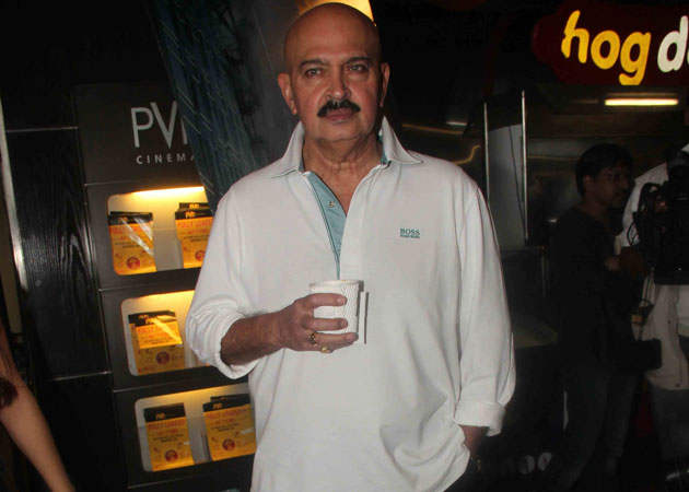 Rakesh Roshan Holding Cup