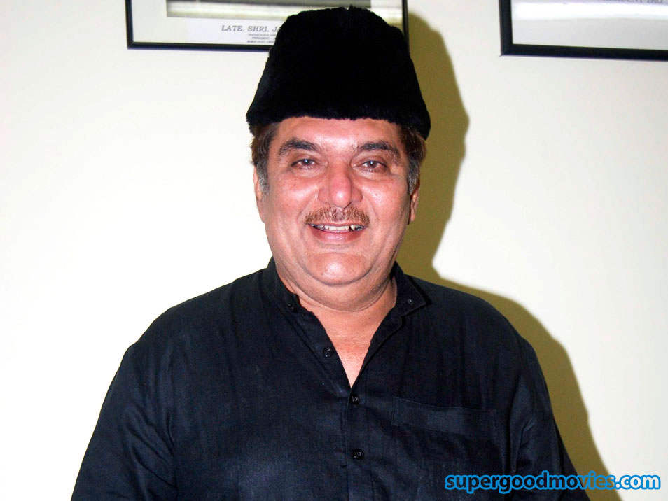 Raza Murad Wearing Black Hat