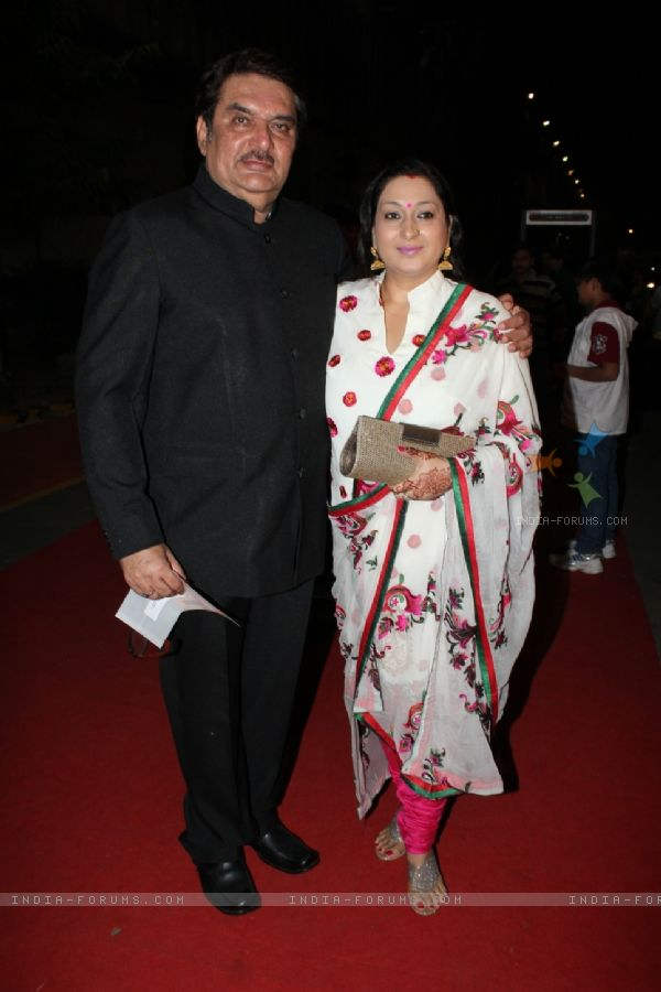 Raza Murad With His Wife