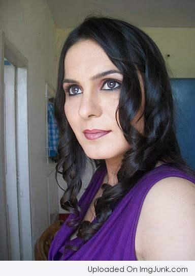 Razia Sukhbir Looking Beautiful