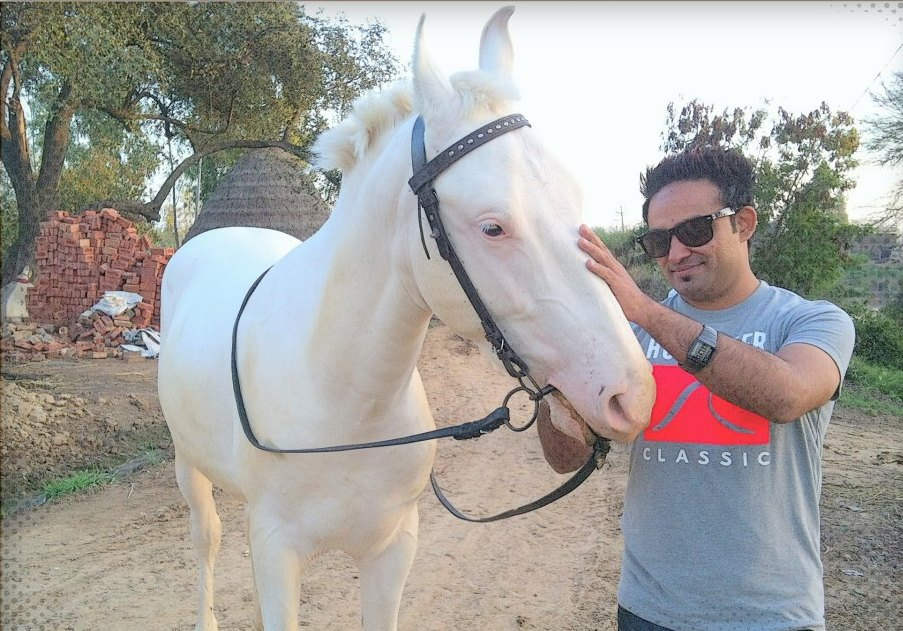 Resham Singh Anmol With Horse
