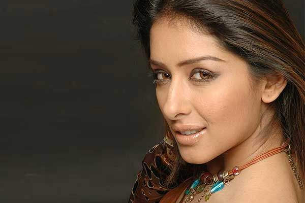 Closeup Of Actress Samiksha Singh