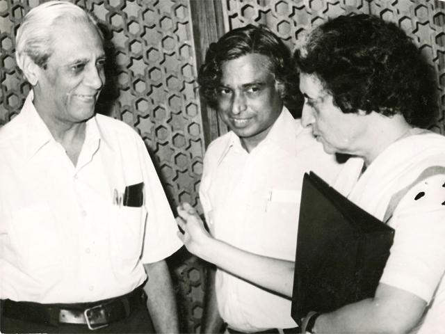 Indira Gandhi With Satish Dhawan And Dr Adbul Kalam