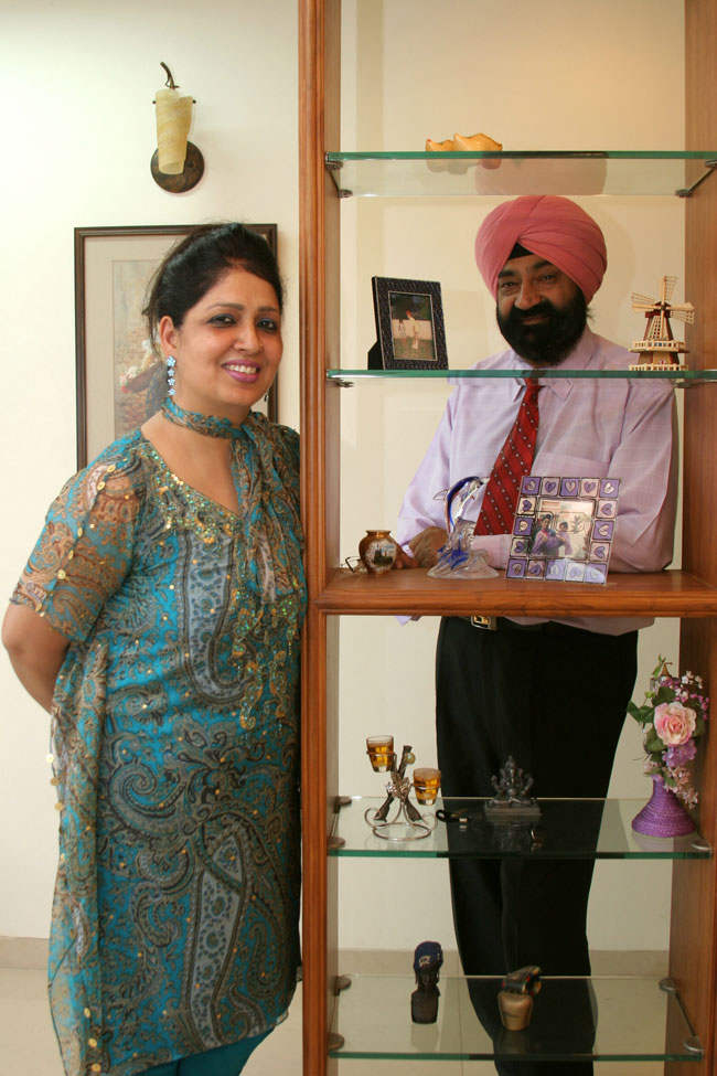 Savita Bhatti In Punjabi Suit