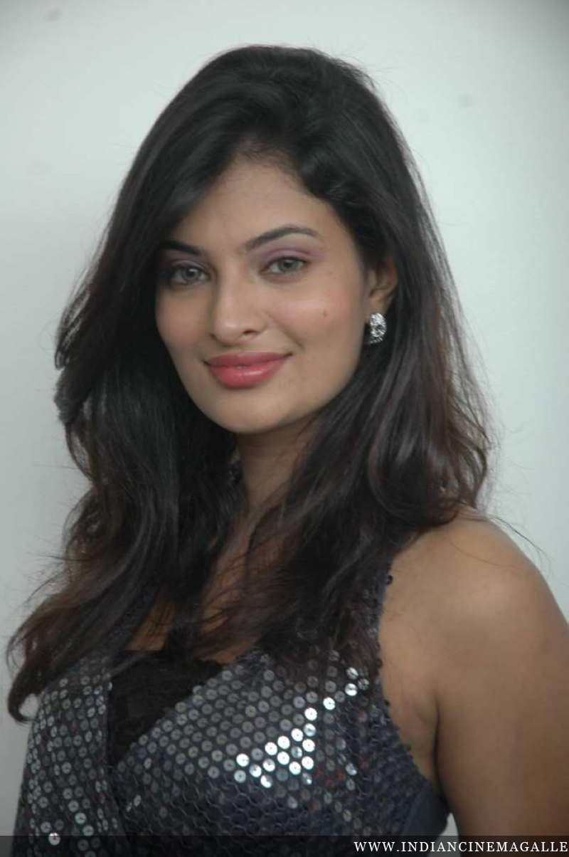 Pretty Sayali Bhagat