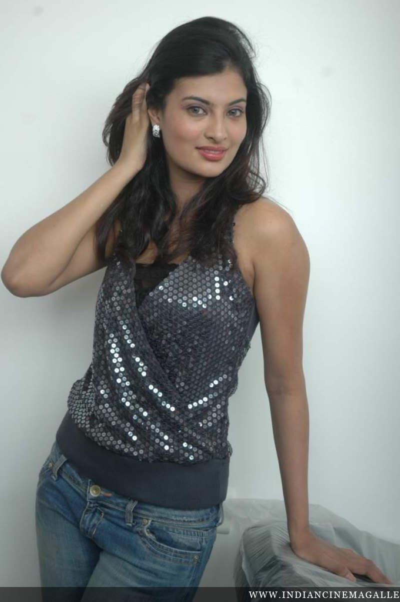 Sayali Bhagat Nice Actress