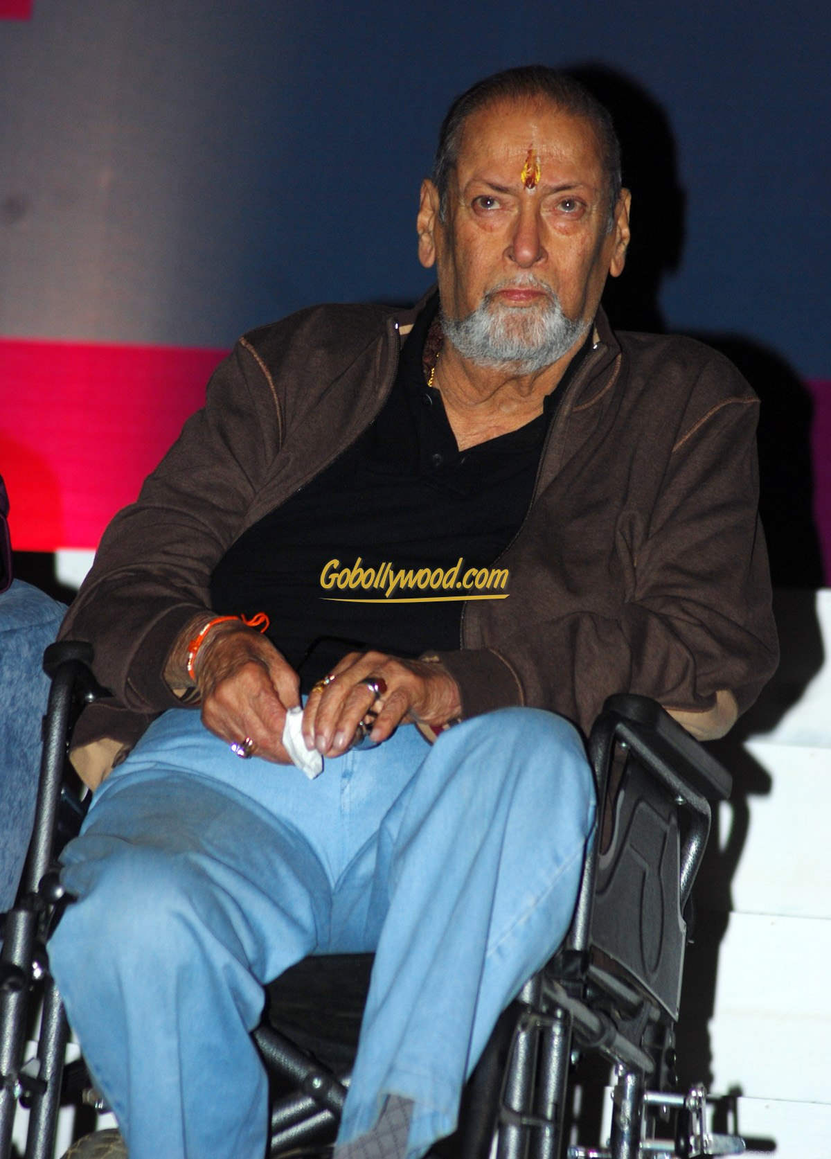 Shammi Kapoor On Wheel Chair