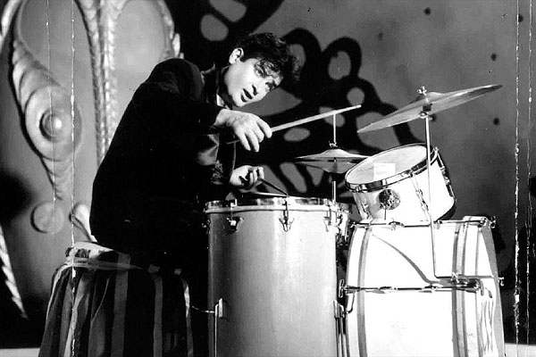 Shammi Kapoor Playing Drums