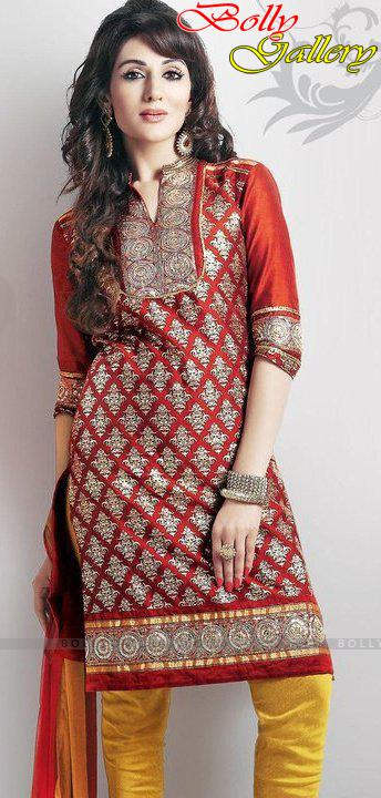 Sudeepa Singh Looking Beautiful In Suit