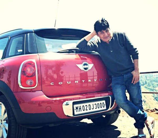 Sudesh Lehri With His Car
