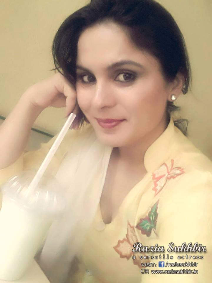 Fabulous Razia Sukhbir