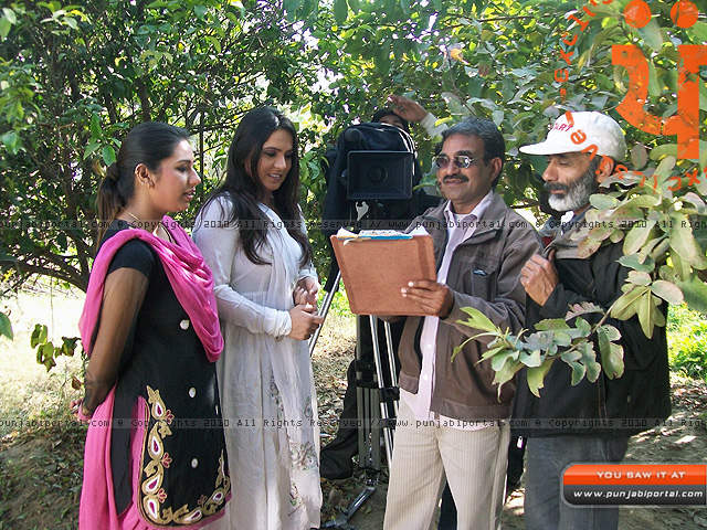 Razia Sukhbir During Shoot