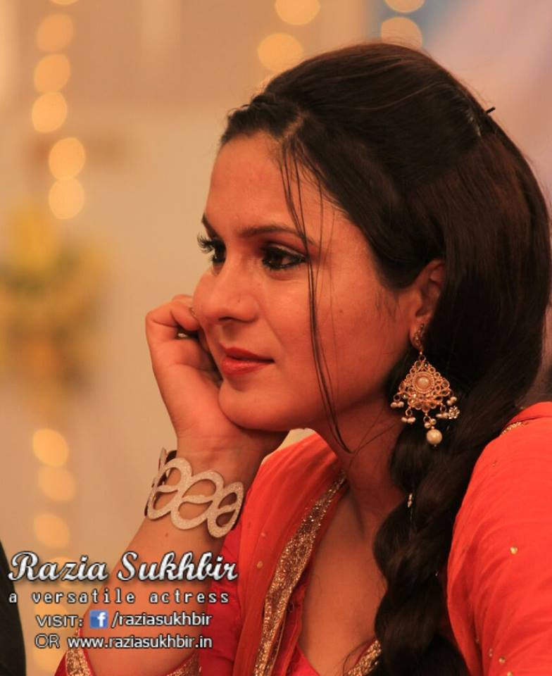 Razia Sukhbir Looking Fantastic