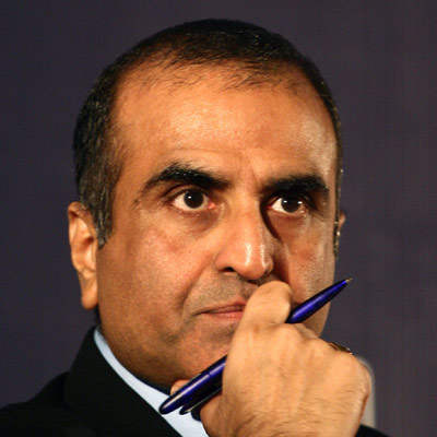 Sunil Bharti Mittal Holding Pen